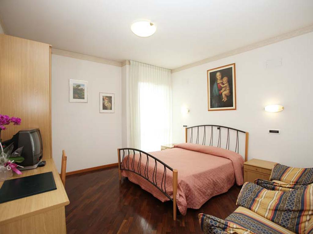Albergo Bice Сенигаллия Номер фото